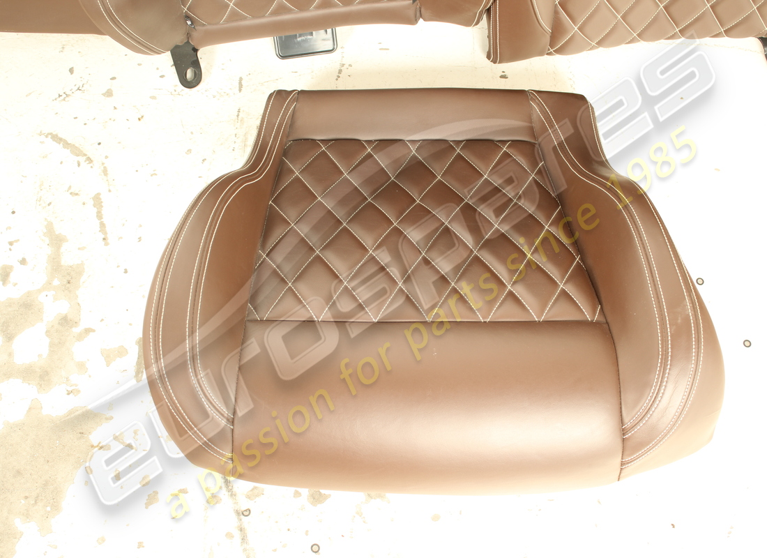 juego de asientos completo usado ferrari con lunas traseras. número de pieza eap1564144 (20)