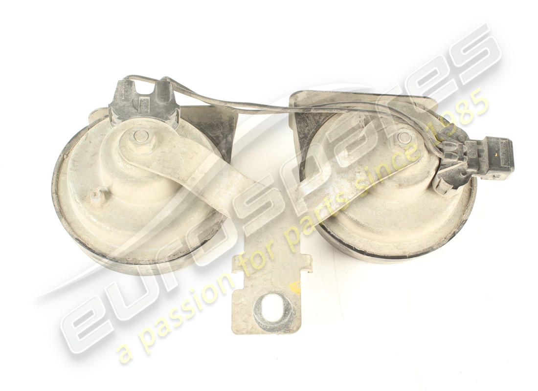 bocina usada ferrari completa con soporte. número de pieza 251347 (2)