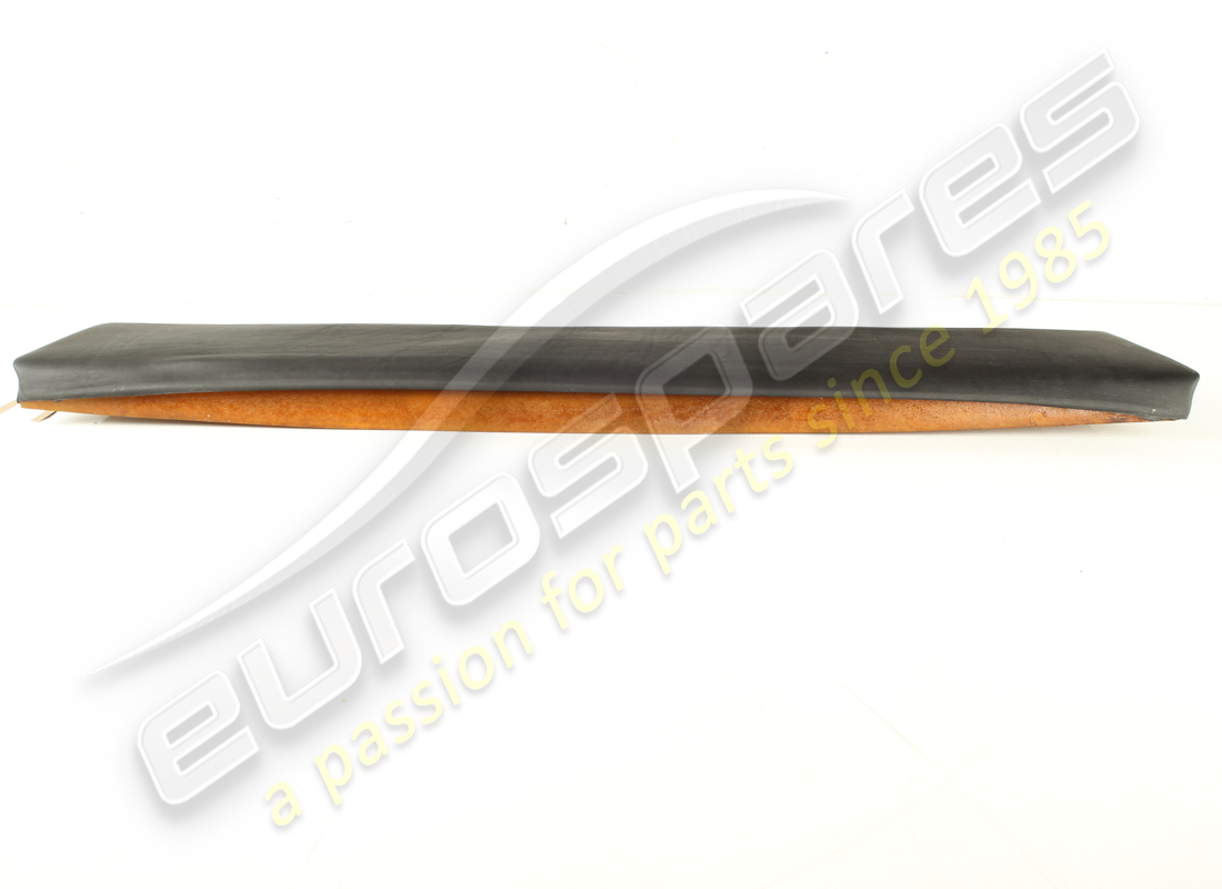 moldura de techo dañada ferrari en negro vm8500. número de pieza 64595100 (2)