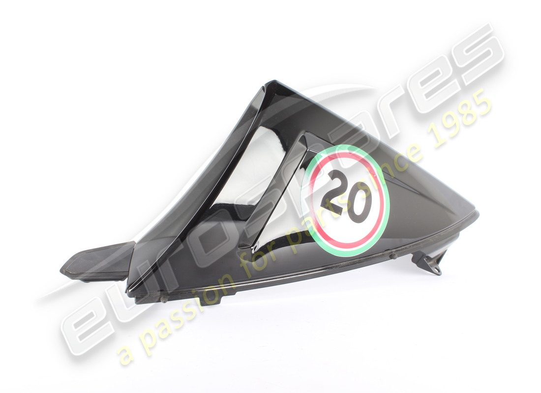 KIT ALETA AIRE IZQUIERDO Lamborghini USADO CON FIJACIÓN . NÚMERO DE PIEZA 4T7827923 (1)