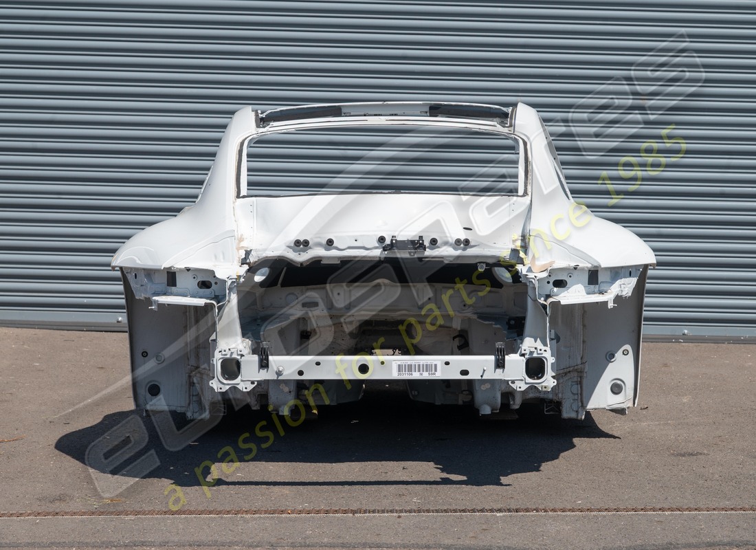 usado porsche 992 gt3 chasis trasero y paneles del cuarto número de pieza eap1510496