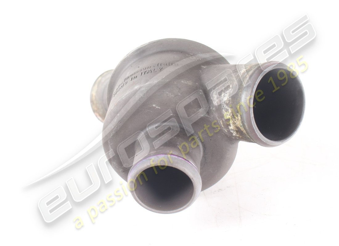 termostato usado maserati. número de pieza 585045600 (2)