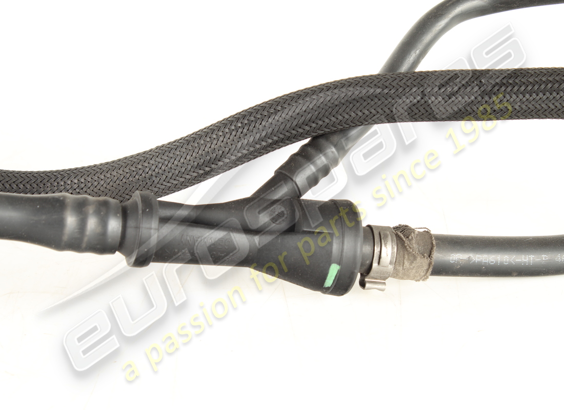 USED FERRARI PIPE WITH KAISER VALVE. PART NUMBER 257804 (3) used ferrari pipe with kaiser valve. part number 257804 (3)