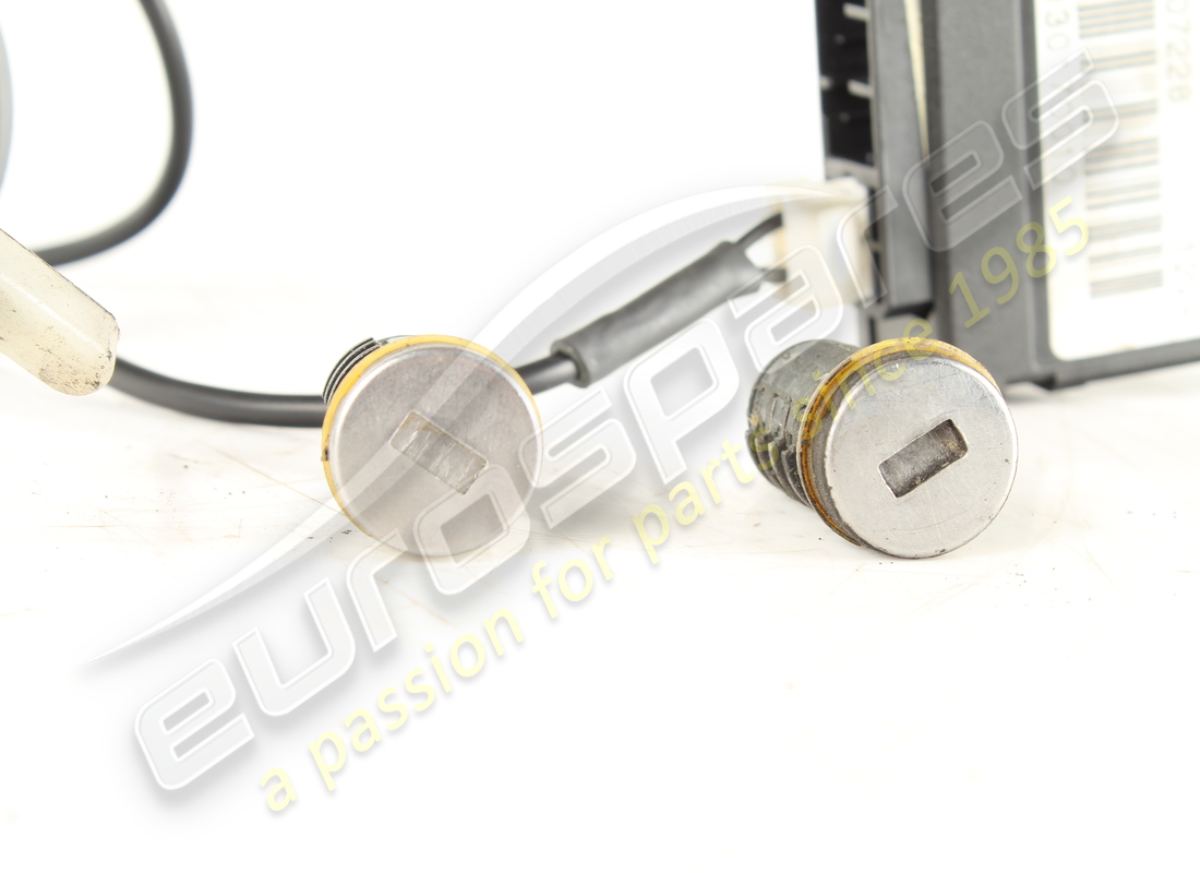 usado eurospares juego completo de cerradura y llave. número de pieza eap1726466 (5)