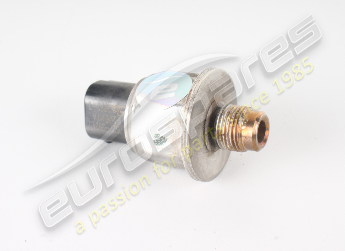 TRANSDUCTOR DE PRESIÓN USADO Aston Martin. NÚMERO DE PIEZA 4G433310214 (1)