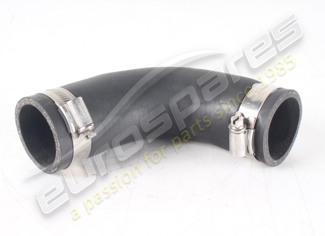 USADO Maserati MANGUITO DE RADIADOR A RÍGIDO. NÚMERO DE PIEZA 384000323 (1)