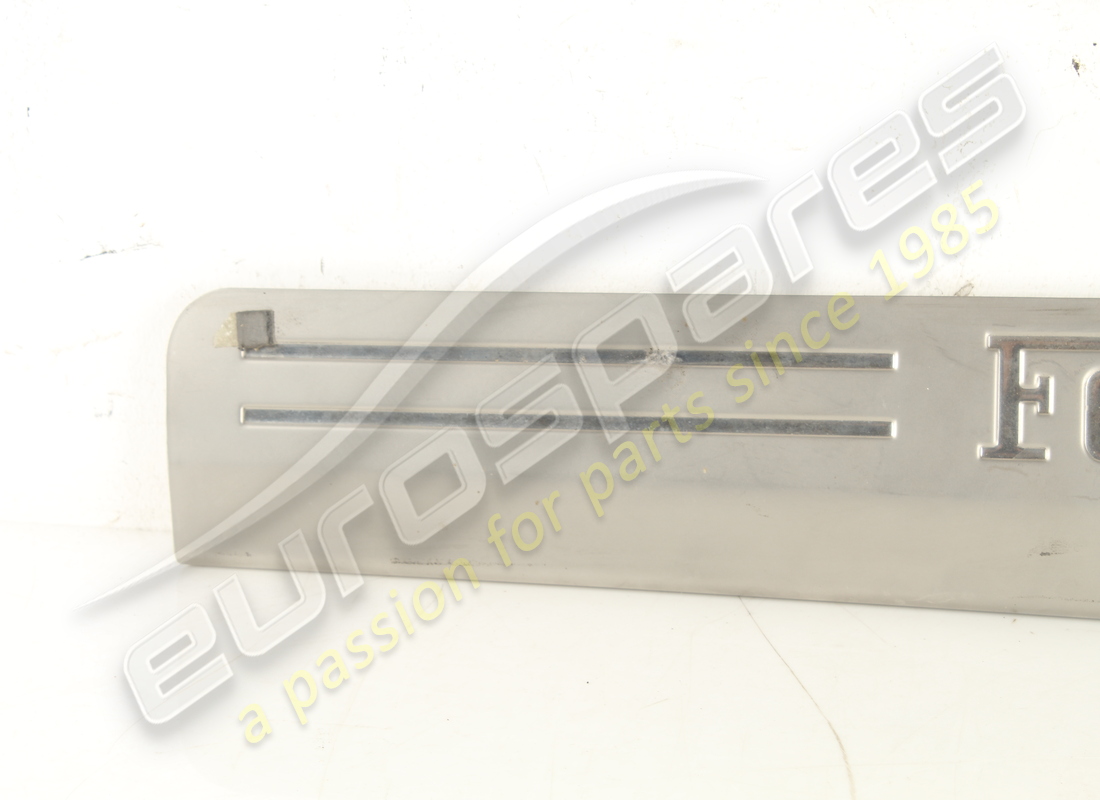 PLACA DE ROCKET DERECHA FERRARI USADA. NÚMERO DE PARTE 81361800 (3) placa de rocket derecha ferrari usada. número de parte 81361800 (3)