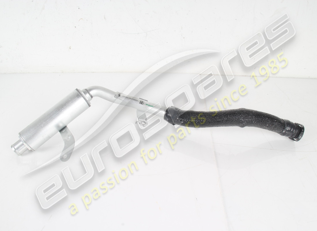 TUBO DE VÁLVULA DE DESCARGA RÍGIDA DERECHA USADO Ferrari. NÚMERO DE PIEZA 847291 (1)