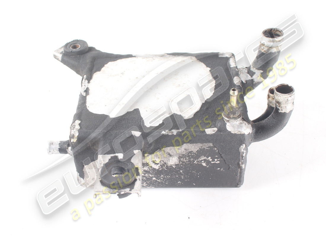 SEPARADOR DE VAPOR DE ACEITE USADO MASERATI. NÚMERO DE PIEZA 585043003 (4) separador de vapor de aceite usado maserati. número de pieza 585043003 (4)