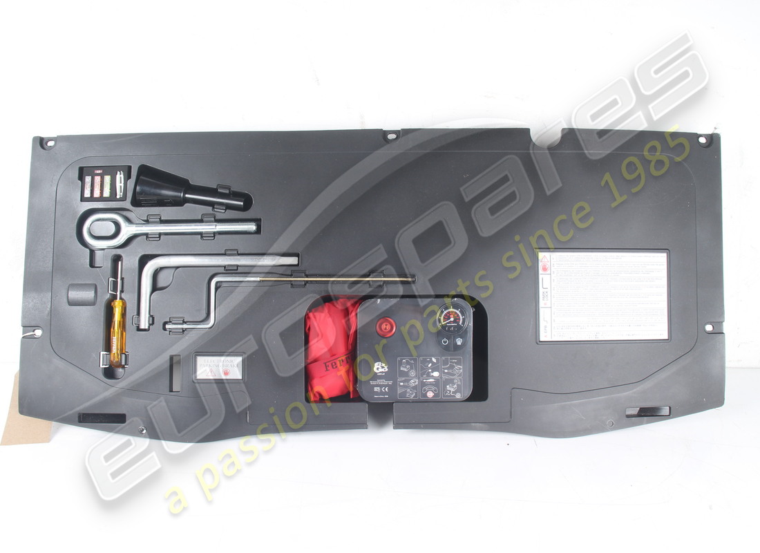 kit de herramientas ferrari usado. número de parte 329201 (4)