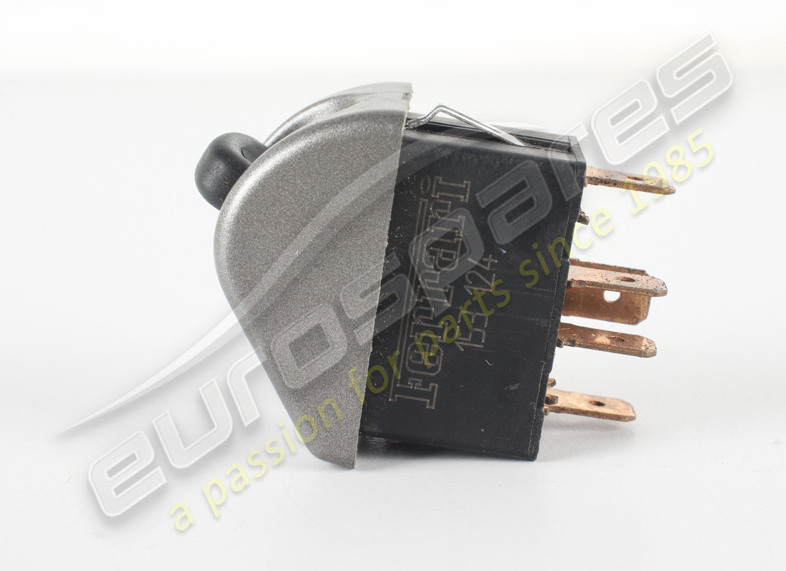 nuevo interruptor de luz de foco interior ferrari. número de pieza 153124 (4)