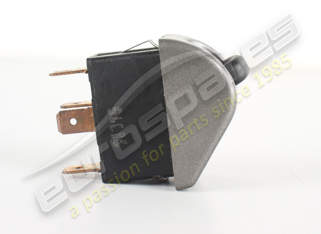 nuevo interruptor de luz de foco interior ferrari. número de pieza 153124 (3)