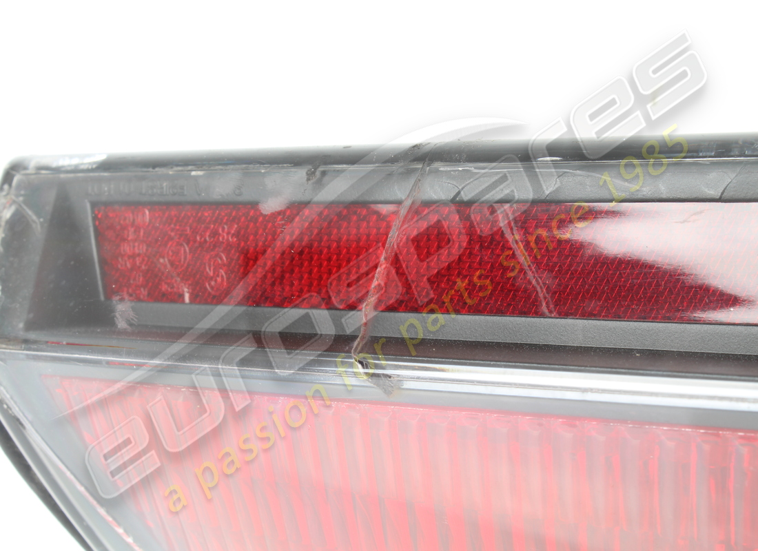 luz trasera lamborghini usada. número de parte 410945096a (3)