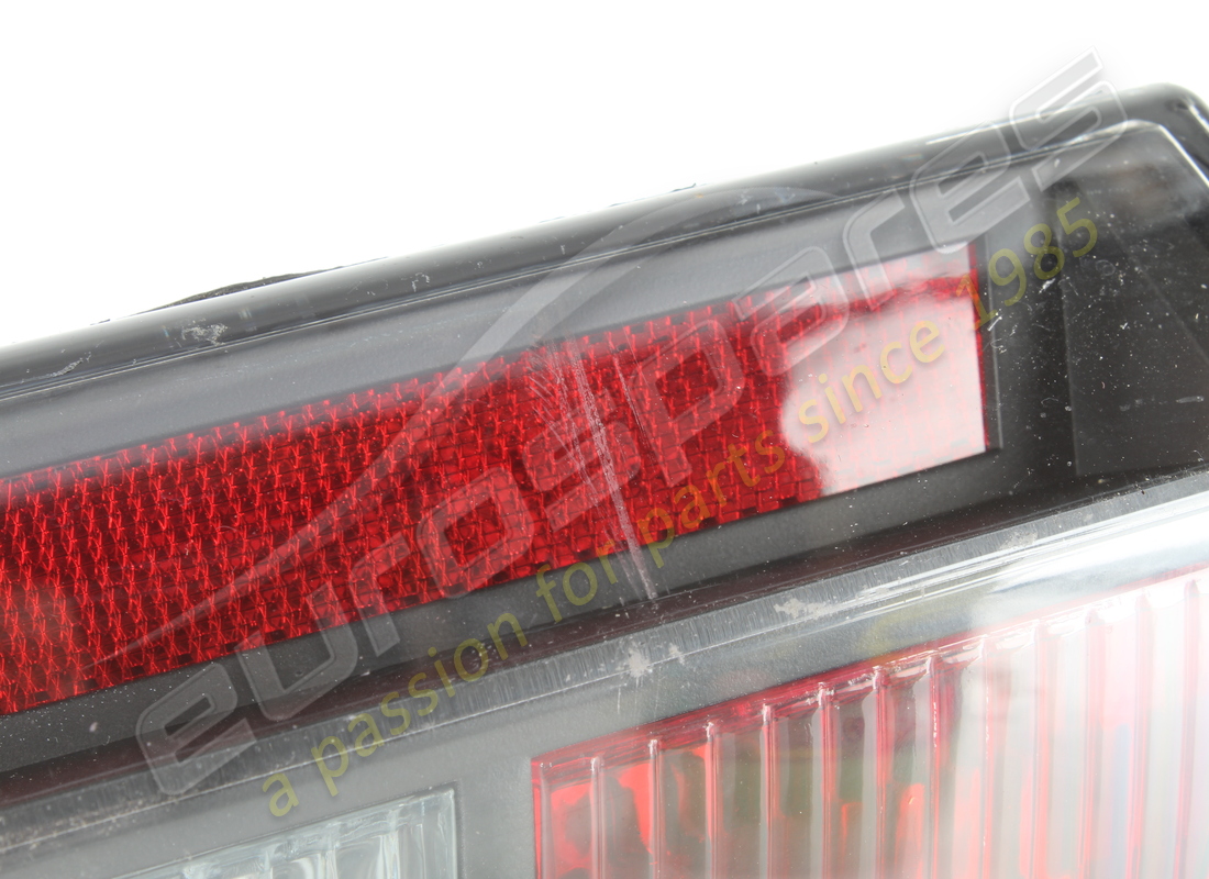 luz trasera lamborghini usada. número de parte 410945096a (4)