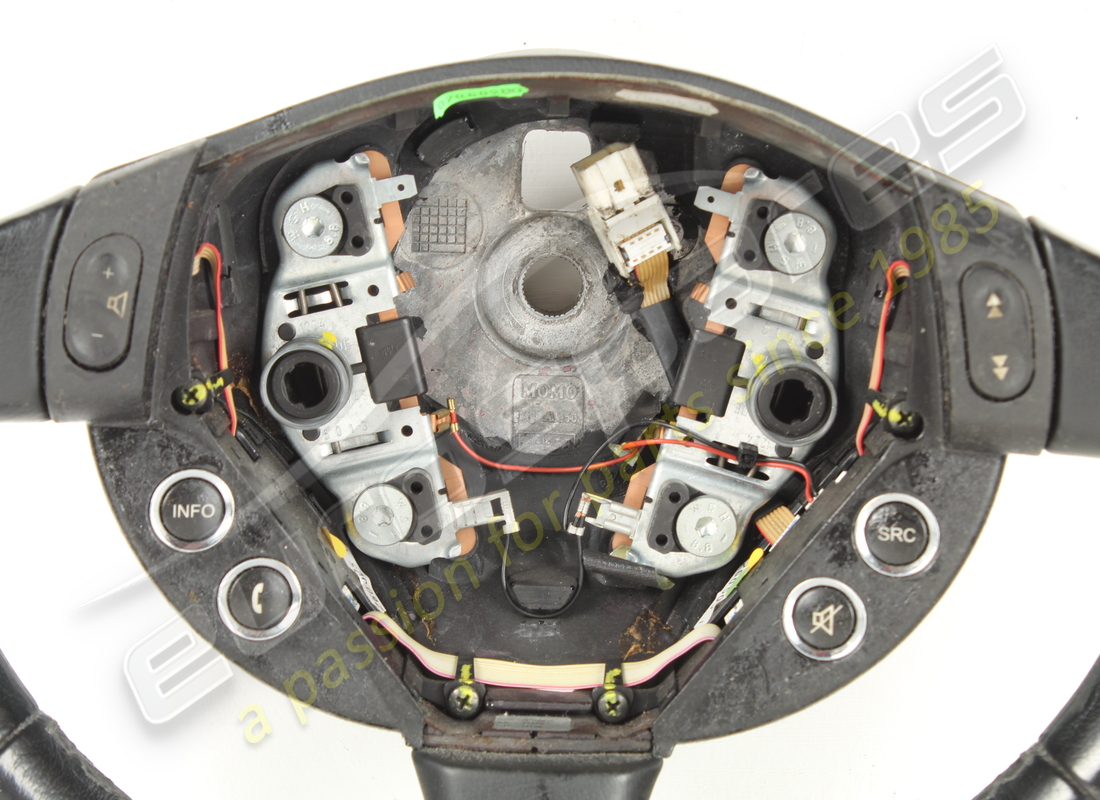 volante maserati usado negro. número de parte 981340100 (2)