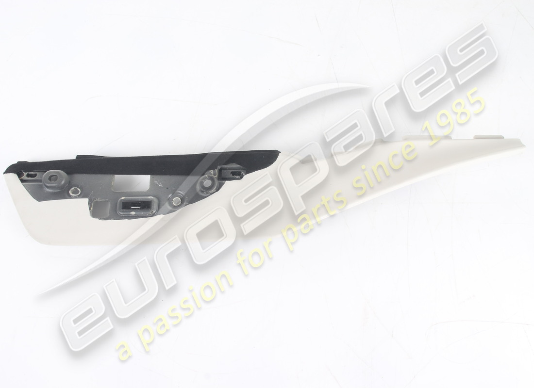 paneles inferiores del tablero usados eurospares en cuero gris claro 4301. los números de pieza 947673 y 947672 son de cuero, no de alcántara. número de pieza eap1723553 (16)