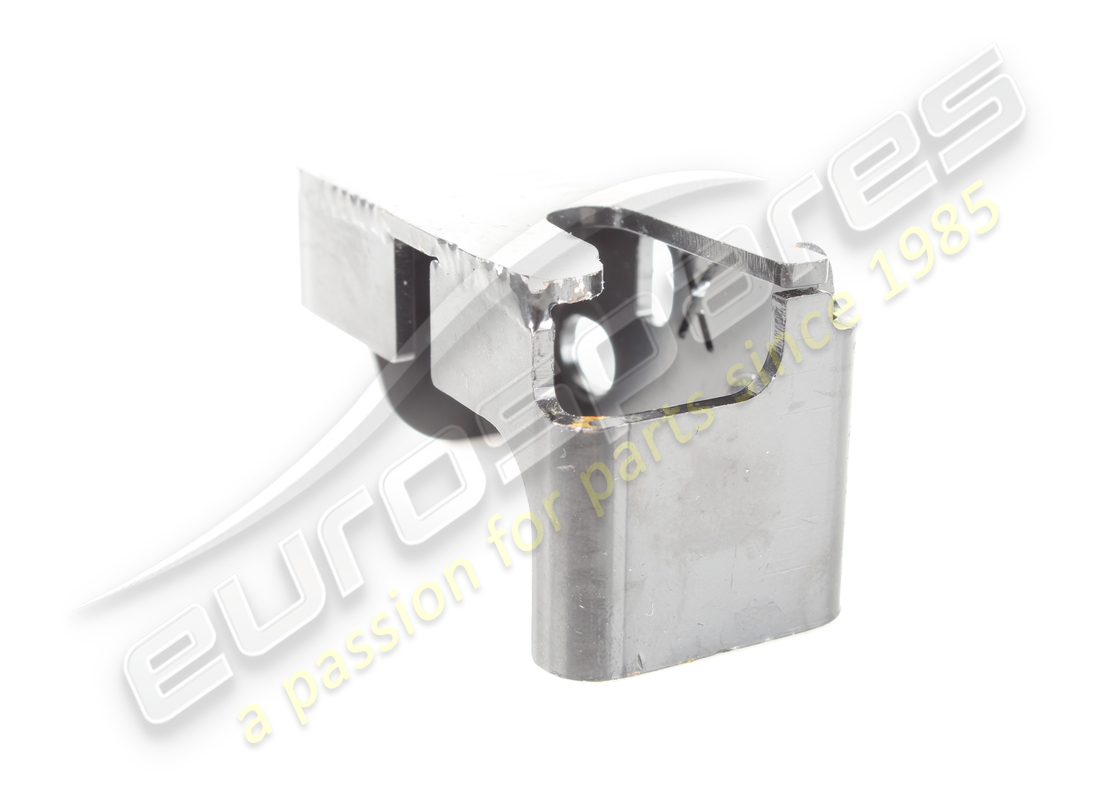 USADO FERRARI STAFFA ANTERIORE ANCORAGGIO. NÚMERO DE PARTE 977736 (2) usado ferrari staffa anteriore ancoraggio. número de parte 977736 (2)