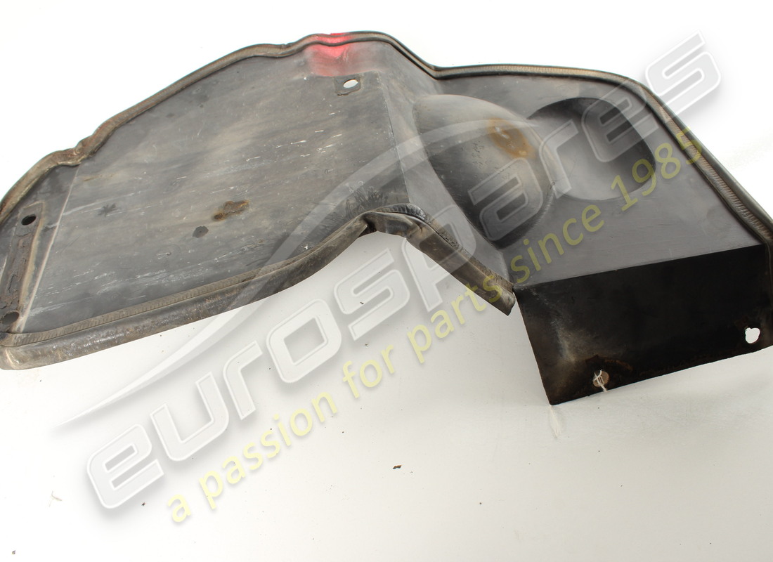 protector de piedra gts ferrari izquierdo usado. número de parte 61850000 (2)