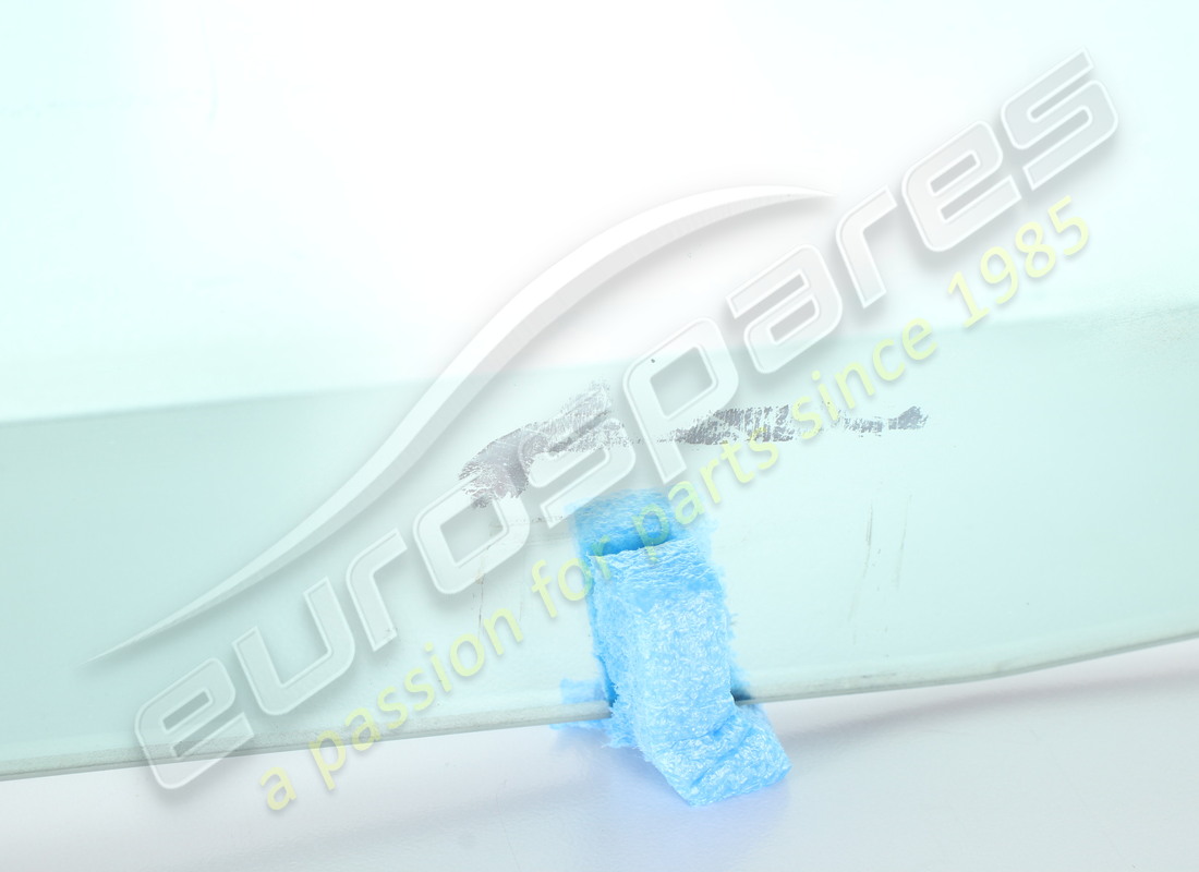 VENTANA DE PUERTA LAMBORGHINI USADA, DELANTERA. NÚMERO DE PARTE 407845202 (4) ventana de puerta lamborghini usada, delantera. número de parte 407845202 (4)