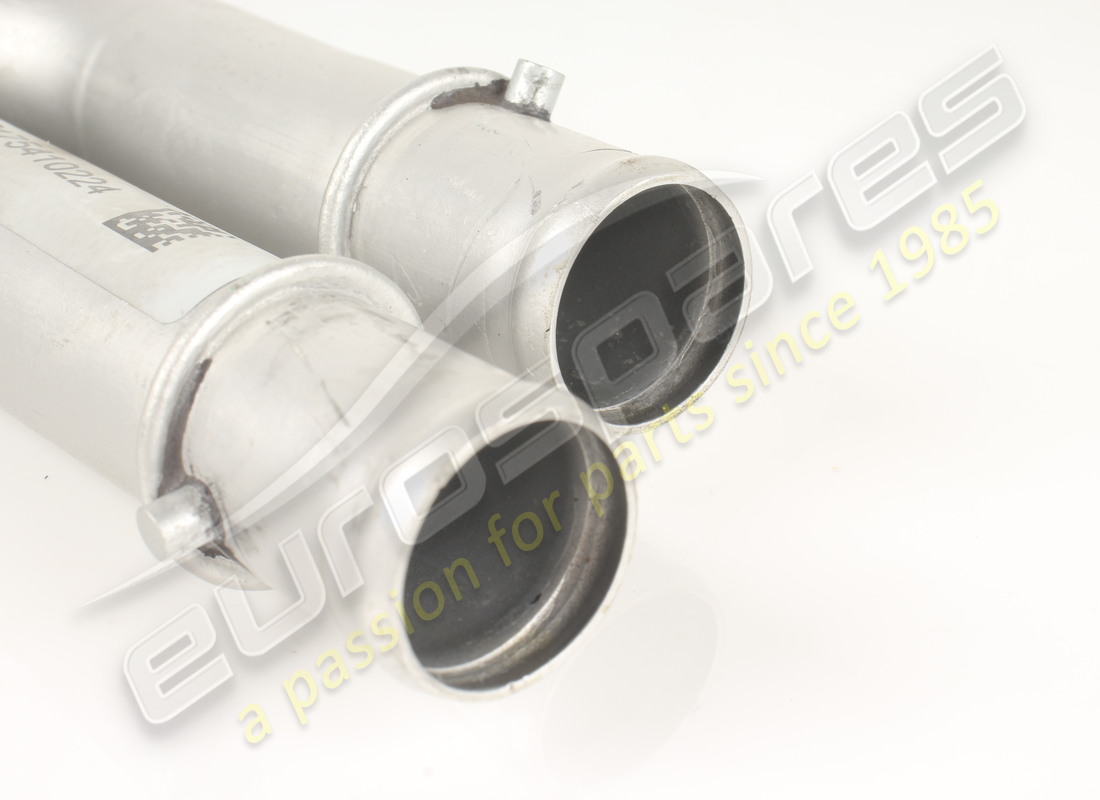 usado ferrari sistema de enfriamiento de bobina tres aguas. número de pieza 871754 (2)