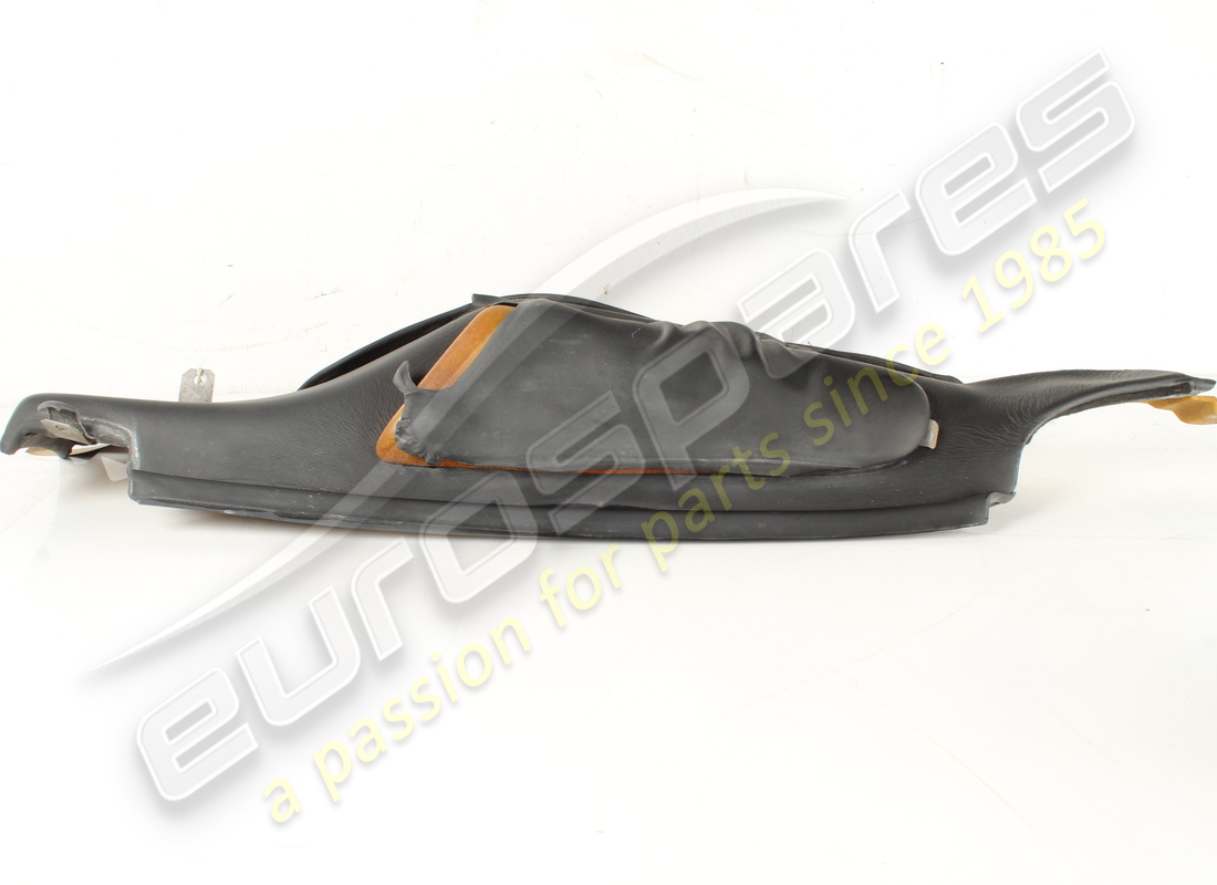 cubierta de correa izquierda dañada ferrari en negro vm8500. número de pieza 64584100 (5)