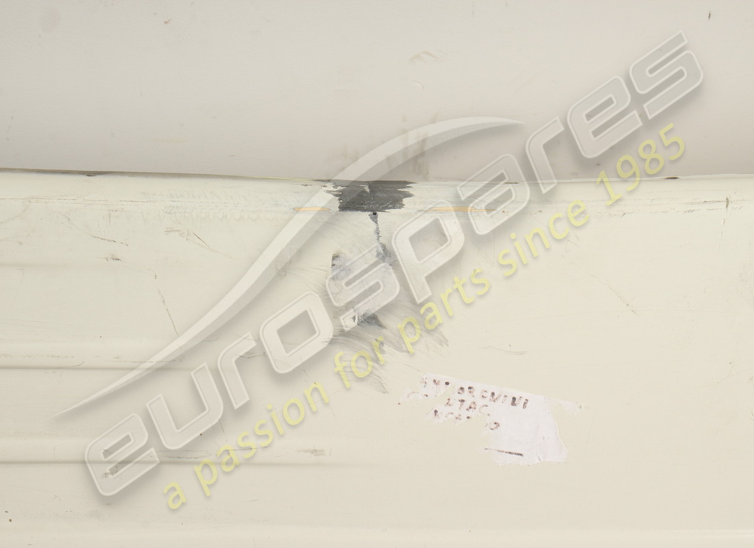 new (other) lamborghini rh skirt exterior cover. part number 007010070 (6)