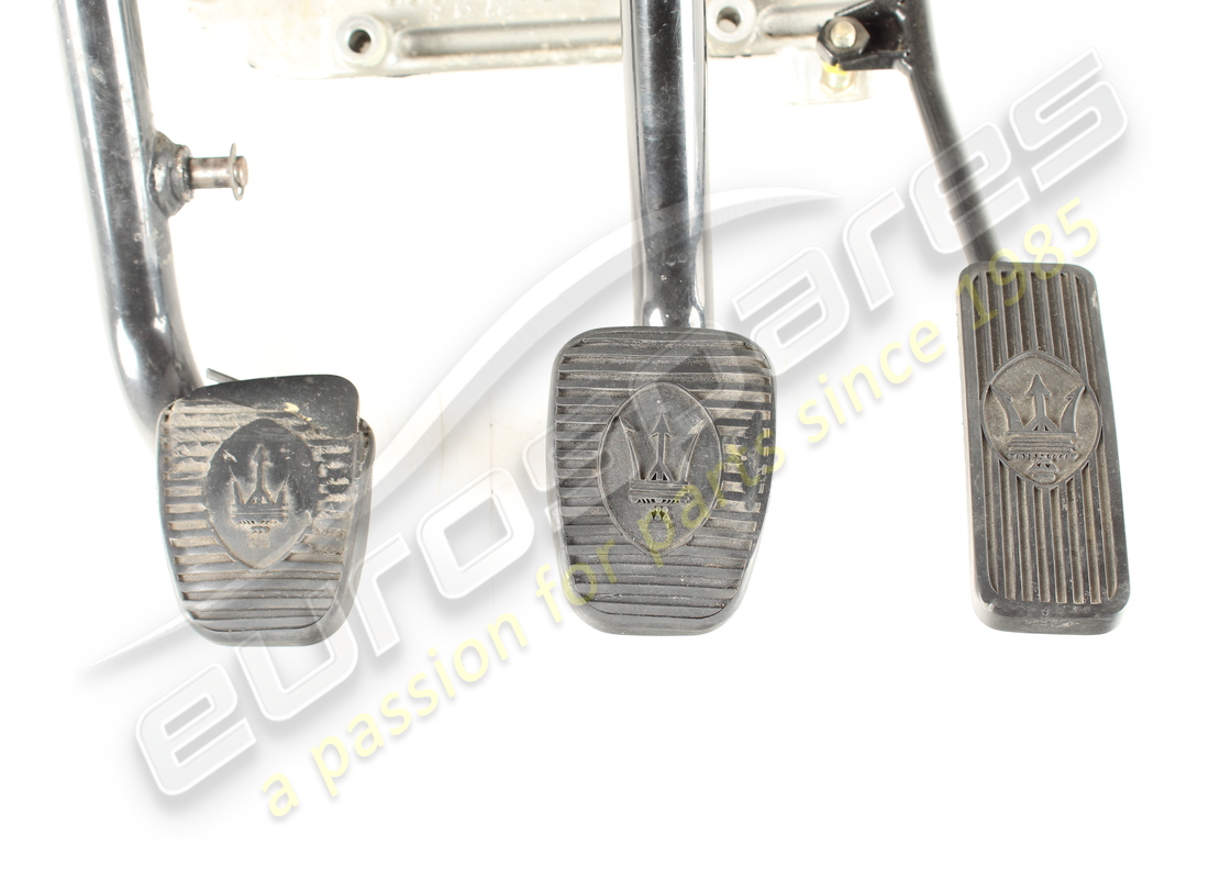 usado maserati pedales soporte. número de pieza 388410304 (3)