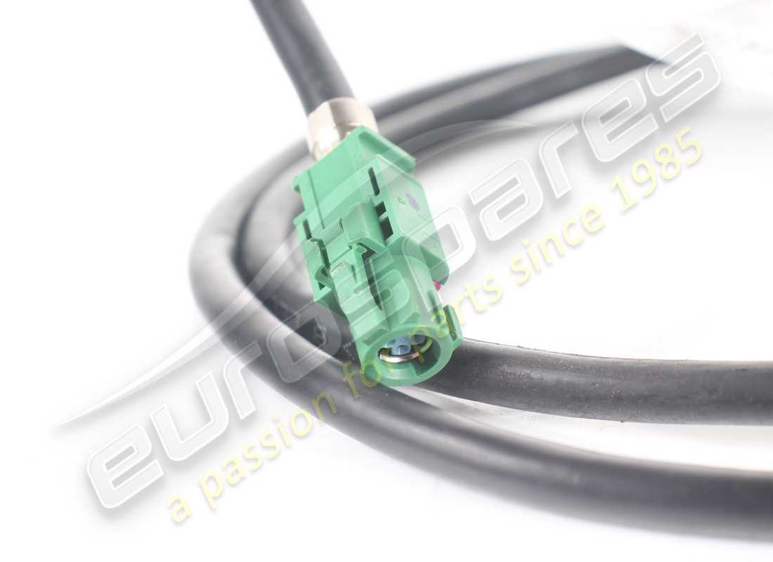 CABLE DIVISOR USB-NIT USADO FERRARI. NÚMERO DE PIEZA 335434 (3) cable divisor usb-nit usado ferrari. número de pieza 335434 (3)