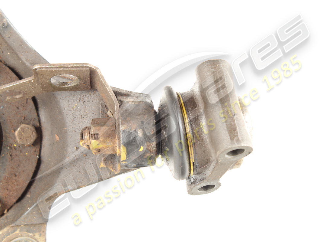 BUJE DELANTERO DERECHO FERRARI USADO. NÚMERO DE PARTE EAP1726468 (3) buje delantero derecho ferrari usado. número de parte eap1726468 (3)