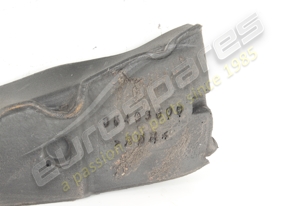USADO Ferrari ALMOHADILLA TRASERA PARA GUARDABARROS DELANTERO DERECHO. NÚMERO DE PIEZA 85403500 (1)