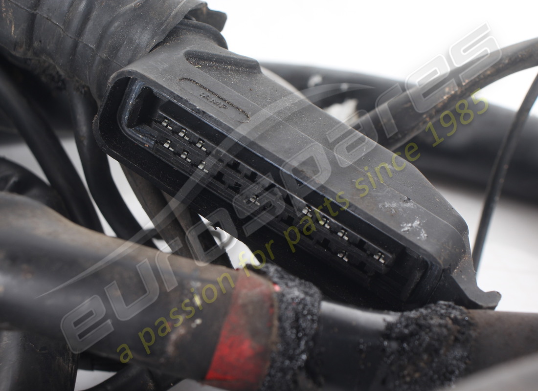 CABLE TRASERO FERRARI USADO. NÚMERO DE PARTE 62496500 (3) cable trasero ferrari usado. número de parte 62496500 (3)