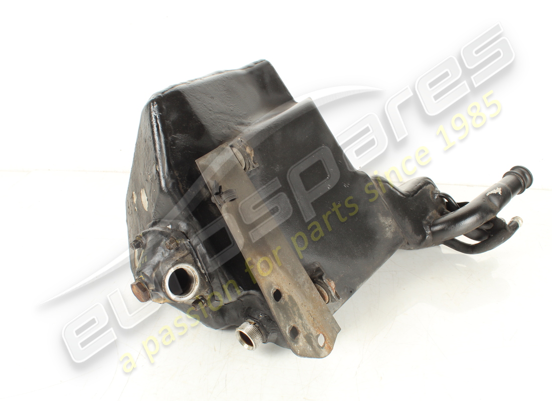 tanque de aceite maserati usado. número de parte 205033 (5)