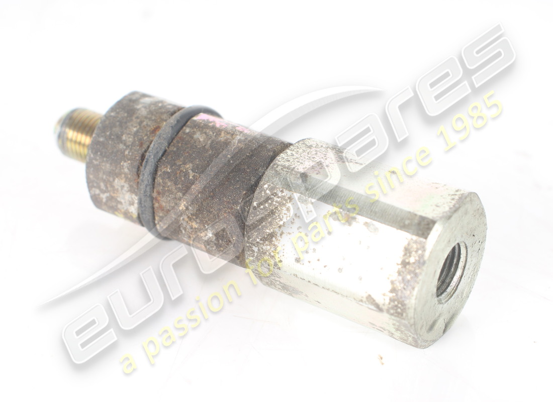 válvula ferrari usada. número de parte 134597 (2)