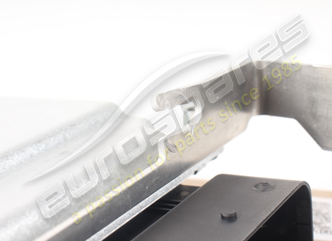 ecu de suspensión usada ferrari. número de pieza 811458 (5)