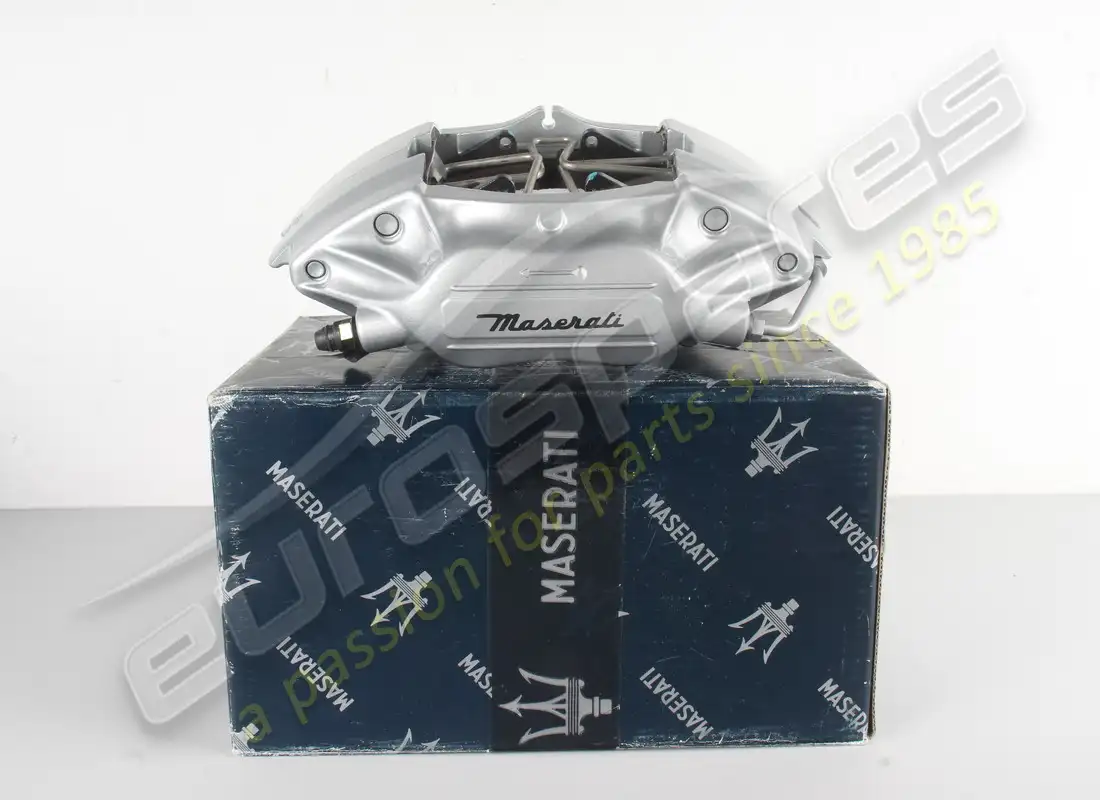 NUEVA Maserati Maserati PARTE 387201123 . NÚMERO DE PARTE 387201123 (1)
