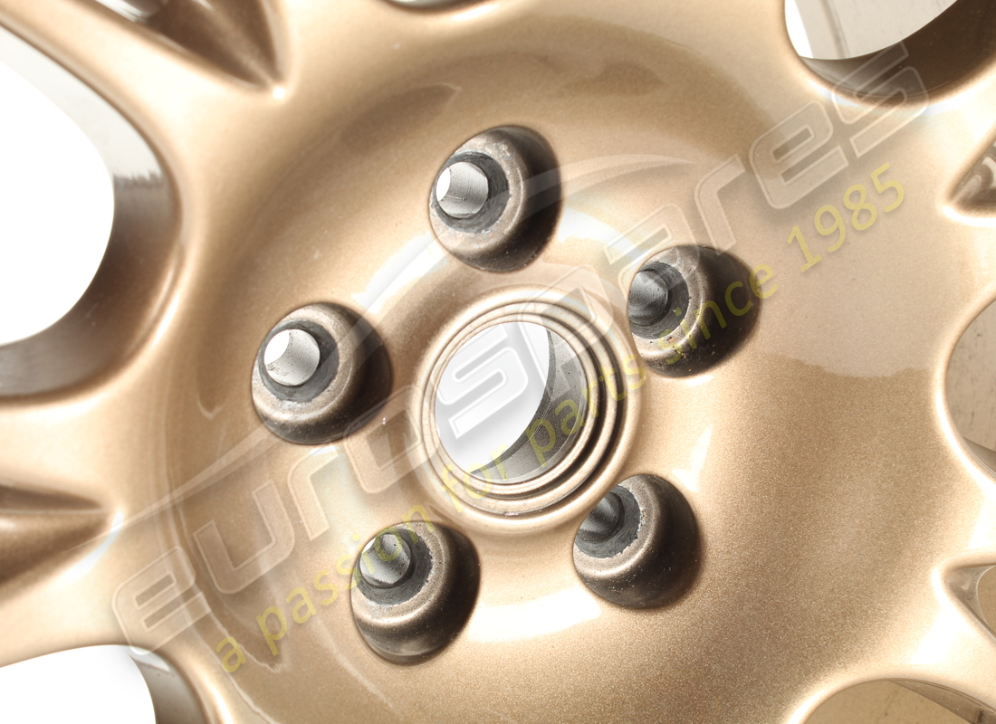 llanta rueda trasera ferrari usada. número de parte 195393 (5)