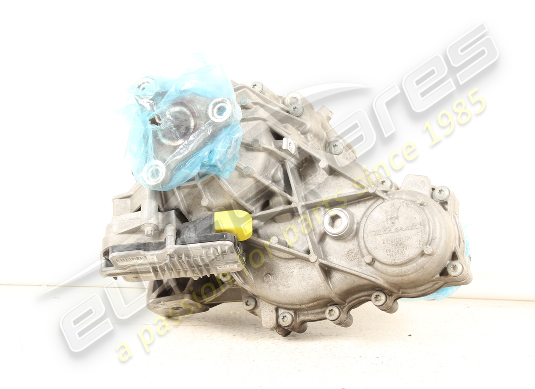 caja de transferencia para todas las ruedas de maserati usada. número de parte 670154135 (2)