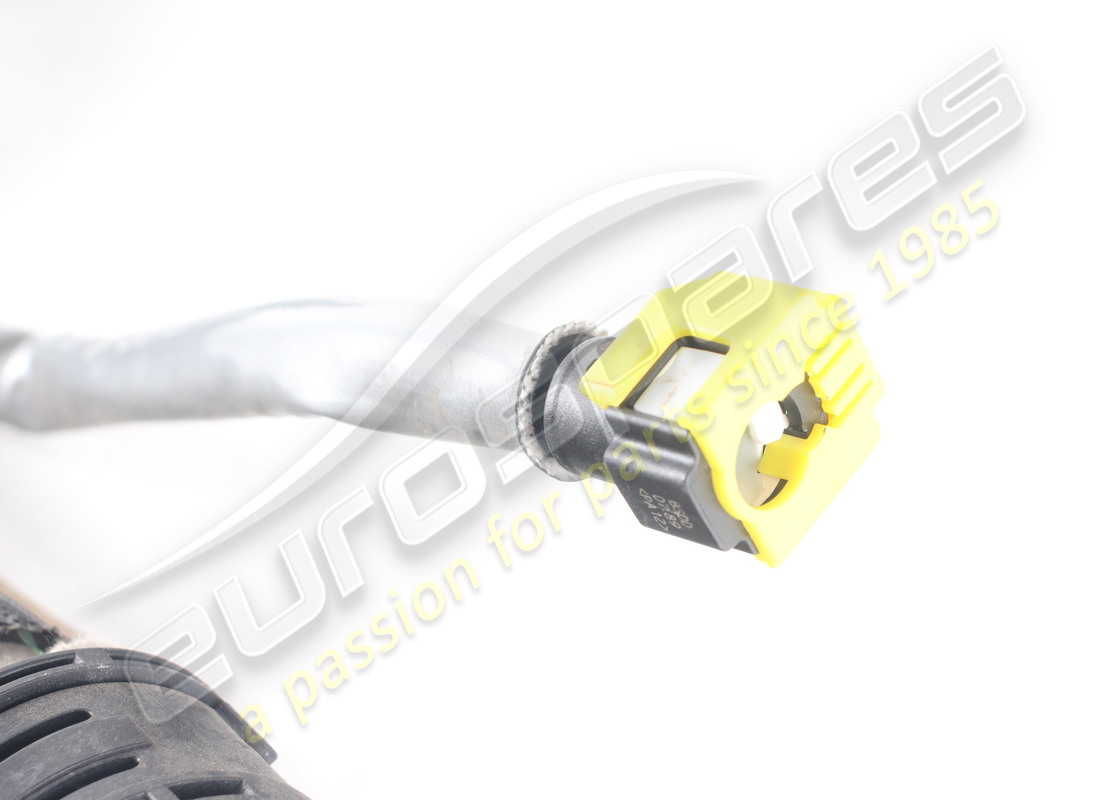 conjunto de tubo de llenado de combustible usado ferrari. número de pieza 278323 (6)