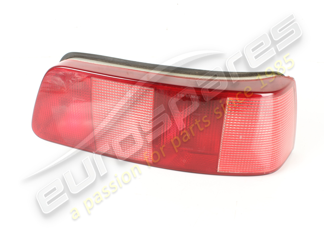 LUZ TRASERA DERECHA USADA Maserati. NÚMERO DE PIEZA 373100137 (1)