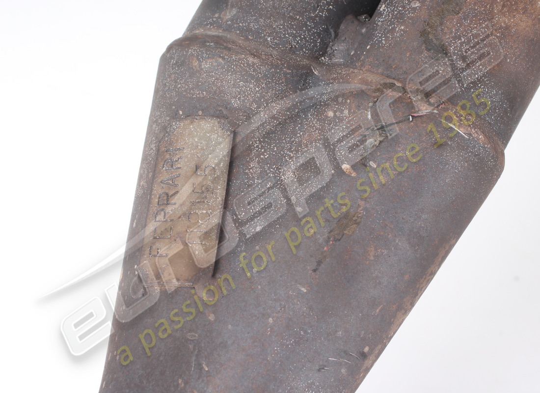 COLECTOR DE ESCAPE DELANTERO FERRARI USADO. NÚMERO DE PARTE 118155 (6) colector de escape delantero ferrari usado. número de parte 118155 (6)