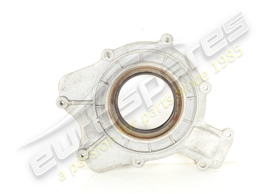 TAPA TRASERA DEL MOTOR USADA Ferrari. NÚMERO DE PIEZA 138257 (1)