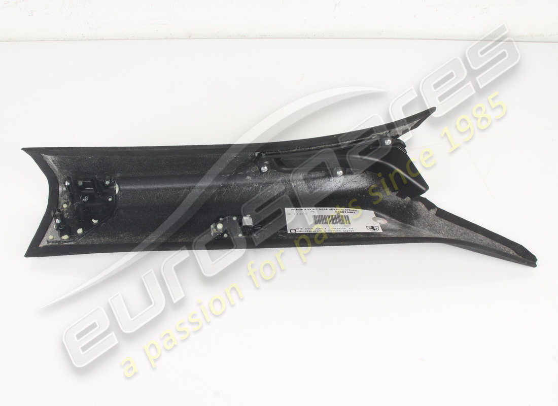 USADO FERRARI PILAR DE PARABRISAS IZQUIERDO COMPLETO. NÚMERO DE PIEZA 874461 (5) usado ferrari pilar de parabrisas izquierdo completo. número de pieza 874461 (5)