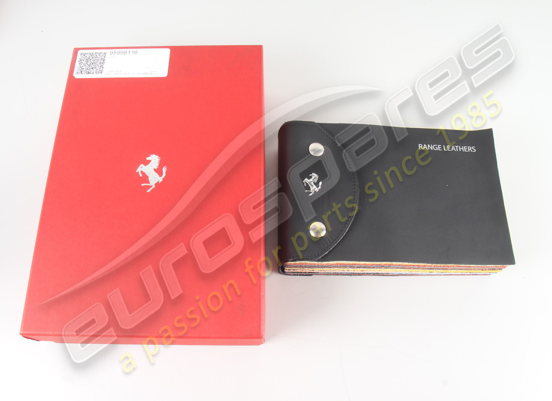 nuevas muestras de cuero para mujeres ferrari. número de pieza 95998116 (4)
