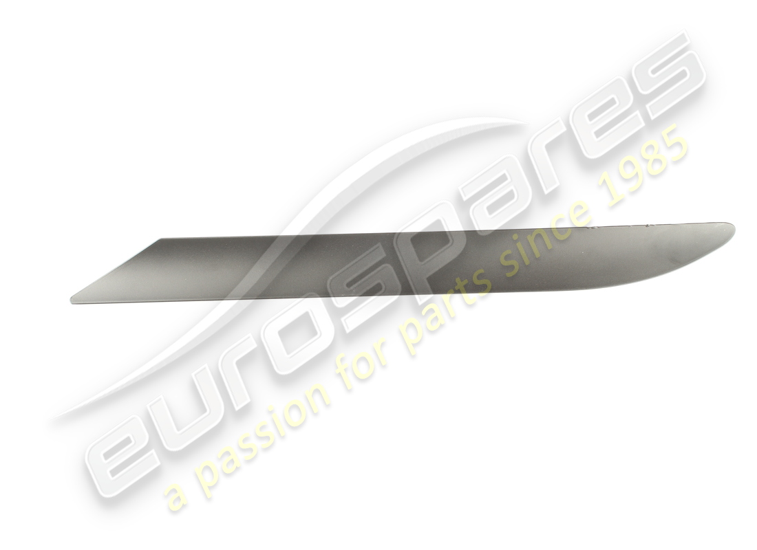 TAPA DE RODILLERA INFERIOR IZQUIERDA USADA Ferrari. NÚMERO DE PIEZA 779629 (1)