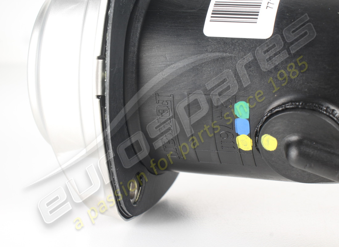 nueva ferrari boca de llenado de combustible completa. número de pieza 880911 (3)