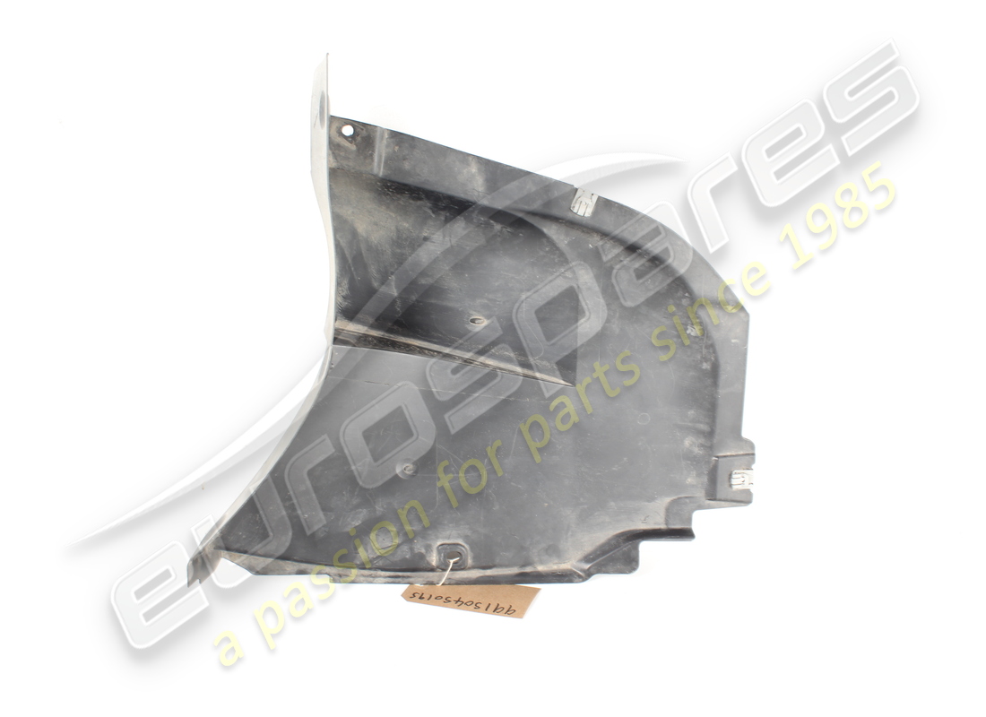 protector de paso de rueda usado porsche. número de pieza 99150450195 (2)