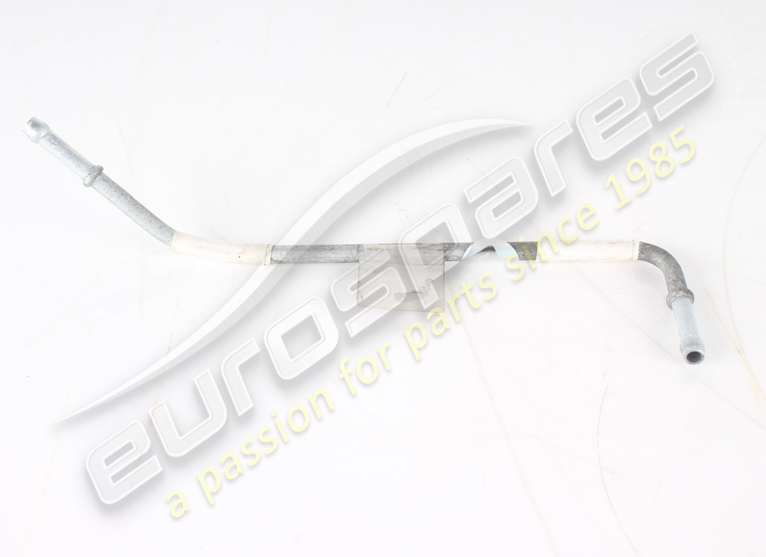 TUBO RÍGIDO USADO Ferrari RH. NÚMERO DE PIEZA 328388 (1)