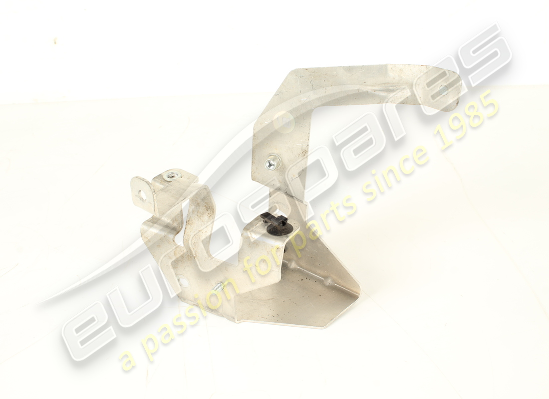 soporte de conector de suspensión trasera derecha usado ferrari. número de pieza 947581 (2)