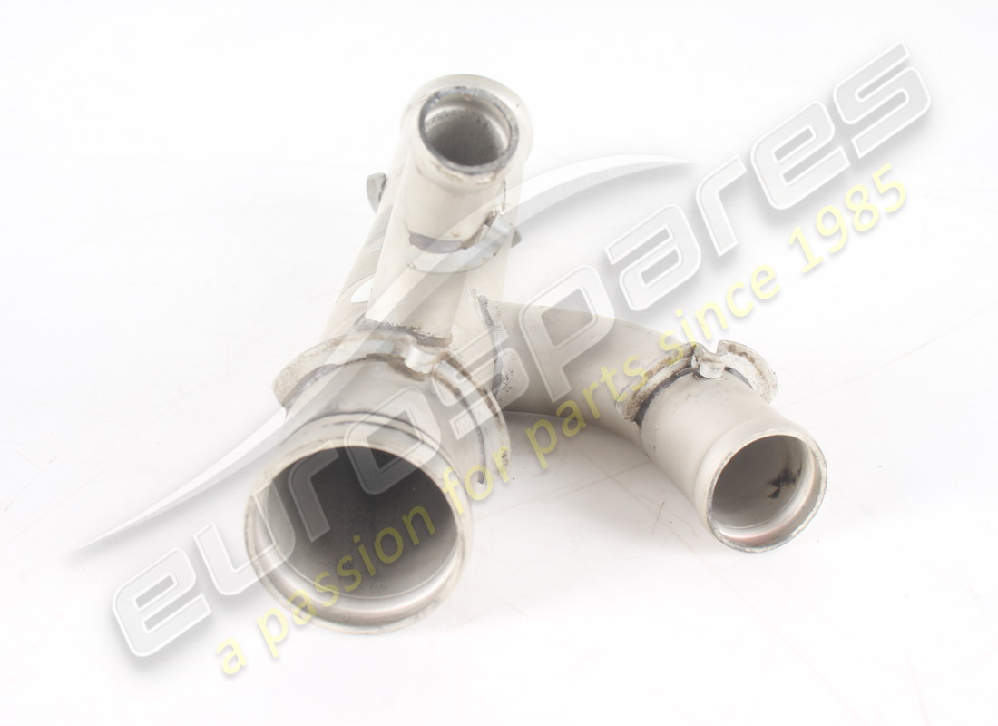 tubería metálica ramificada ferrari usada para bomba. número de pieza 259069 (4)