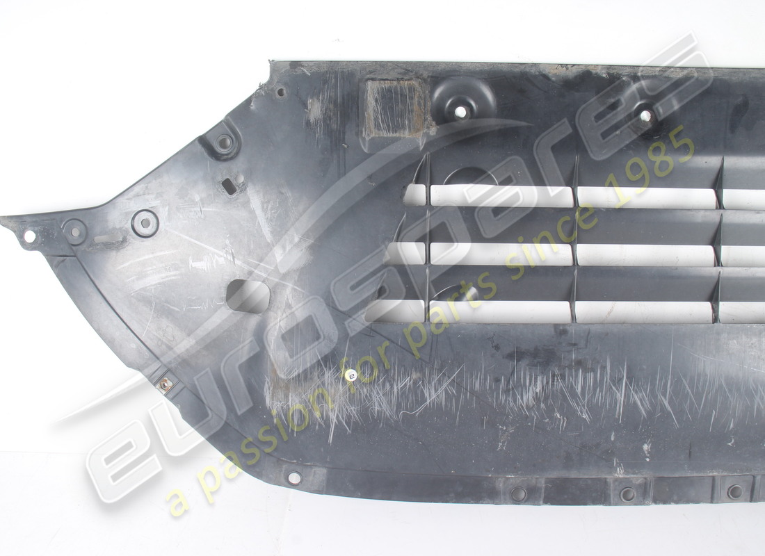 CONEXIÓN USADA FERRARI DESDE LA PARTE PLANA FRONTAL U. NÚMERO DE PIEZA 89378100 (2) conexión usada ferrari desde la parte plana frontal u. número de pieza 89378100 (2)